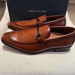 New Tommy Hilfiger Dress Shoes-never worn
